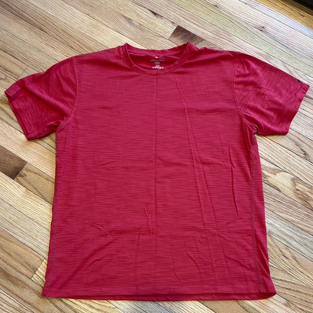 Fabletics t-shirt